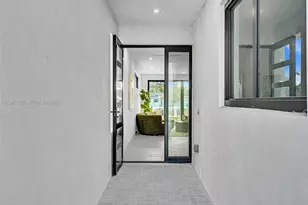 4640 SW 32nd Ave, Dania Beach, FL 33312 - Photo 7