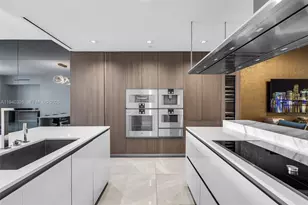 18501 Collins Ave, Sunny Isles Beach, FL 33160 - Photo 9