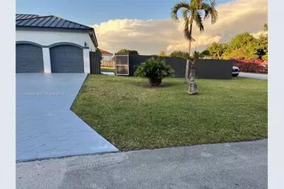 13205 SW 218th Ter, Miami, FL 33170 - Photo 3