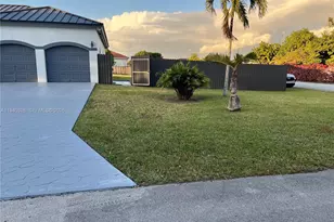 13205 SW 218th Terrace, Miami, FL 33170 - Photo 3