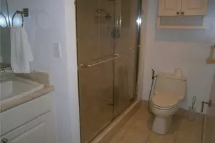 290 174th St, Sunny Isles Beach, FL 33160 - Photo 9