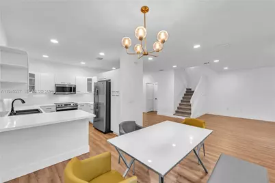 1450 Weeping Willow Way, Hollywood, FL 33019 - Photo 5