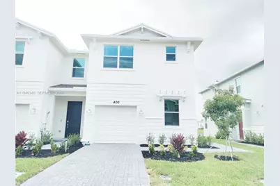 400 SE Crossoak Ln, Port Saint Lucie, FL 34984 - Photo 1