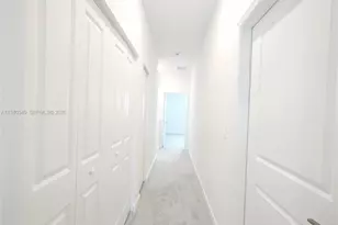 400 SE Crossoak Ln, Port Saint Lucie, FL 34984 - Photo 11