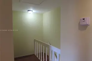 8243 NW 8th Pl, Plantation, FL 33324 - Photo 11