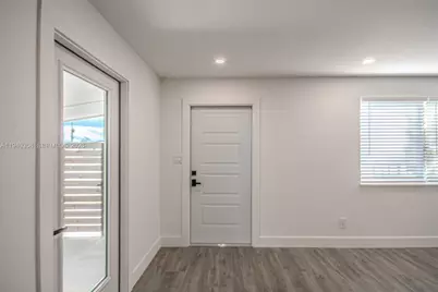 [Address not provided], Oakland Park, FL 33334 - Photo 13