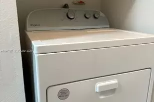 3986 NW 87th Ave, Sunrise, FL 33351 - Photo 11