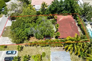 11105 NE 9th Ave, Biscayne Park, FL 33161 - Photo 9
