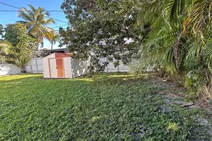 431 NW 32nd Ct, Miami, FL 33125 - Photo 39