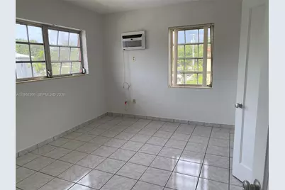 631 SW 11 St #3W, Miami, FL 33130 - Photo 3