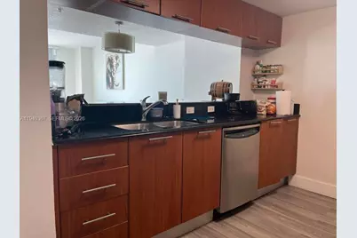 1800 N Bayshore Dr #1711, Miami, FL 33132 - Photo 9