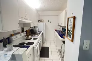 1251 NE 108th St, Miami, FL 33161 - Photo 15