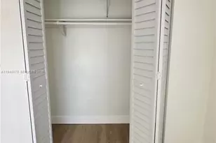 6114 SW 31st St, Miramar, FL 33023 - Photo 9