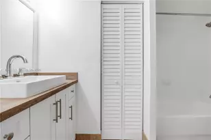 2123 Renaissance Blvd, Miramar, FL 33025 - Photo 11