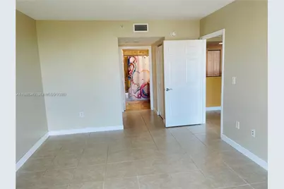 201 Golden Isles Dr #510, Hallandale Beach, FL 33009 - Photo 7