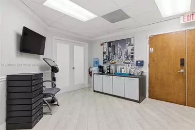 1640 W Oakland Park Blvd #301, Oakland Park, FL 33311 - Photo 7