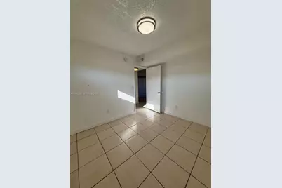6545 W 27th Ct #11-47, Hialeah, FL 33016 - Photo 11