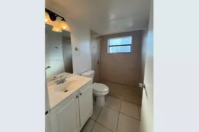 6545 W 27th Ct #11-47, Hialeah, FL 33016 - Photo 15