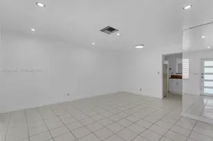 1811 SW 97th Terrace, Miramar, FL 33025 - Photo 9