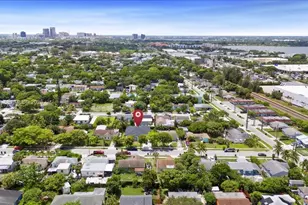 930 34th St, West Palm Beach, FL 33407 - Photo 15