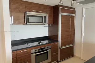 50 Biscayne Blvd, Miami, FL 33132 - Photo 5