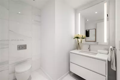 300 Biscayne Blvd Way #3407, Miami, FL 33131 - Photo 29