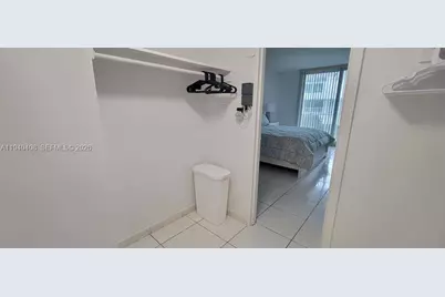 5401 Collins Ave #214, Miami Beach, FL 33140 - Photo 21