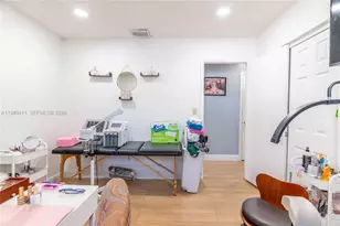 19513 SW 116th Ave, Miami, FL 33157 - Photo 17