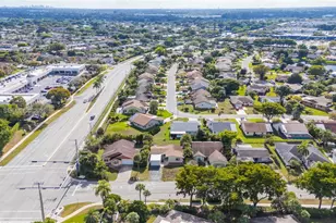 10010 NW 71st Pl, Tamarac, FL 33321 - Photo 23