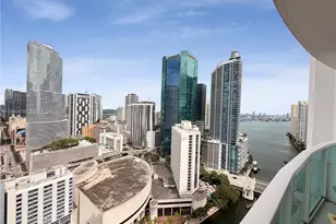 31 SE 5th St, Miami, FL 33131 - Photo 23