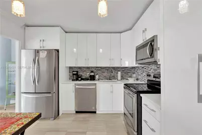 900 Bay Dr #125, Miami Beach, FL 33141 - Photo 11