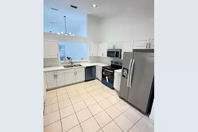 2650 E Aragon Blvd #2, Sunrise, FL 33313 - Photo 5