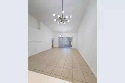 2650 E Aragon Blvd #2, Sunrise, FL 33313 - Photo 3