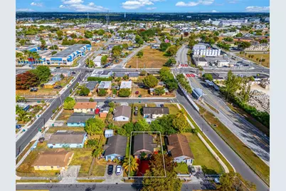 432 NW 15th St, Florida City, FL 33034 - Photo 27