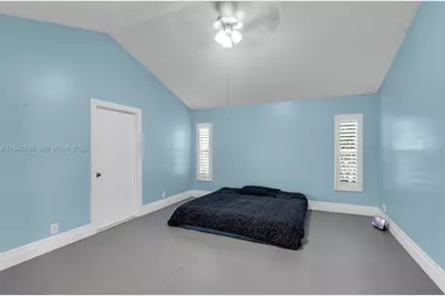 1092 NW 162nd Ave, Pembroke Pines, FL 33028 - Photo 23