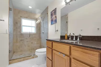 1092 NW 162nd Ave, Pembroke Pines, FL 33028 - Photo 19