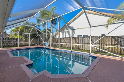 1092 NW 162nd Ave, Pembroke Pines, FL 33028 - Photo 33