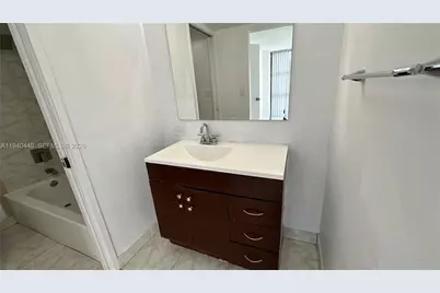 16919 N Bay Rd #818-2, Sunny Isles Beach, FL 33160 - Photo 25