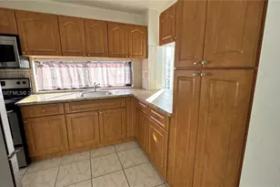 16919 N Bay Rd, Sunny Isles Beach, FL 33160 - Photo 15