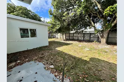 [Address not provided], Miami Gardens, FL 33169 - Photo 21