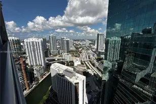 200 Biscayne Blvd Way, Miami, FL 33131 - Photo 7