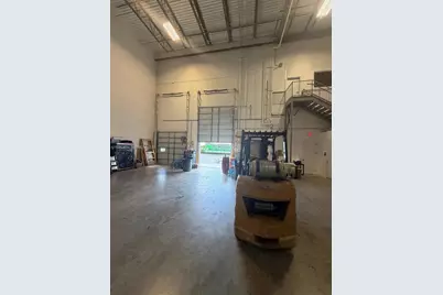 14001 NW 112th Ave, Hialeah Gardens, FL 33018 - Photo 7