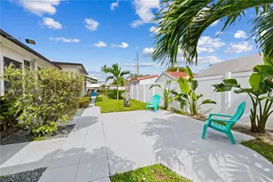 1711 Funston St, Hollywood, FL 33020 - Photo 3