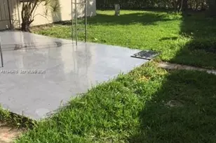 311 NW 82nd Ave, Miami, FL 33126 - Photo 5