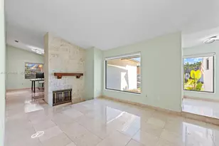 13031 SW 117th St, Miami, FL 33186 - Photo 3