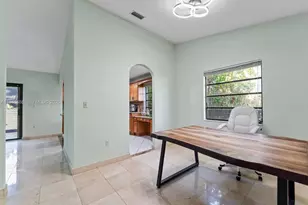 13031 SW 117th St, Miami, FL 33186 - Photo 15