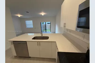 286 SW 159th Pl #286, Pembroke Pines, FL 33027 - Photo 9