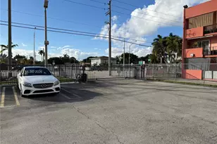 495 NW 72nd Ave, Miami, FL 33126 - Photo 33