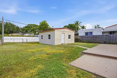 461 Plover Ave, Miami Springs, FL 33166 - Photo 25