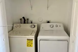 15655 SW 41st St, Miramar, FL 33027 - Photo 13